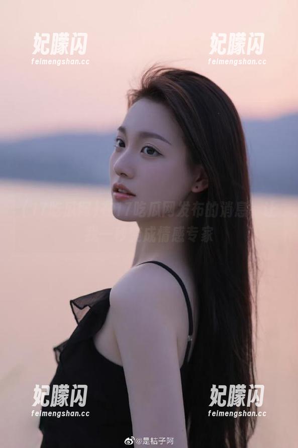 17吃瓜网 在17吃瓜网发布的消息,让我一秒变成情感专家
