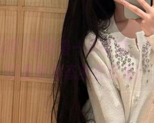 伴随着一声叹息，17吃瓜网的最新动态全在这里！