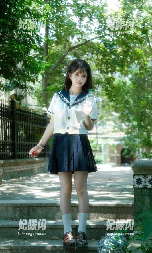 在www.51.com的瓜田里，我只想悠闲的‘啃’一下网址的边！