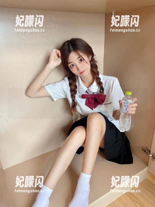 在51吃瓜官网上分享的八卦，全网用户都成了八卦评论家，太有趣了！