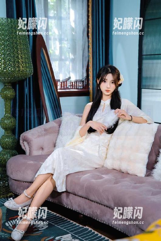 透视娜娜与资源的微妙关系，51吃瓜里户外实录