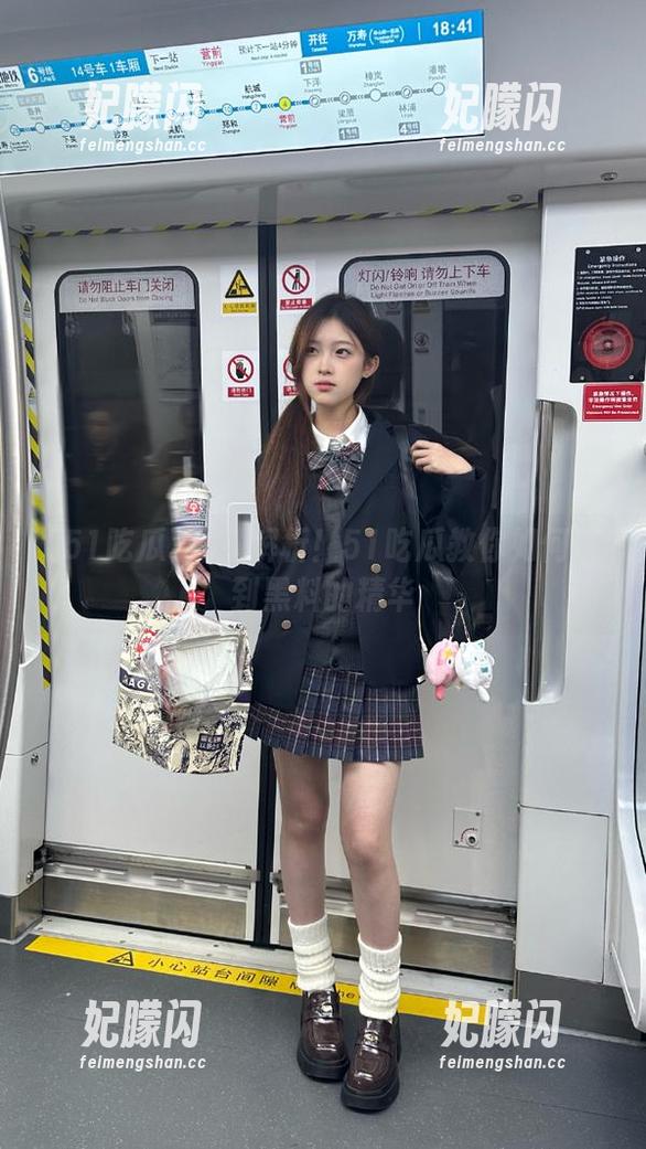 视频解析！51吃瓜教你如何吃到黑料的精华