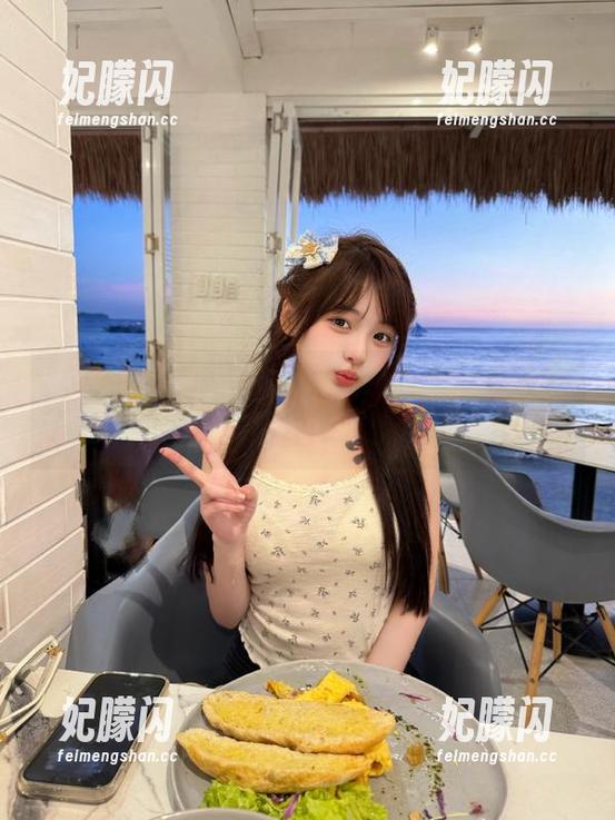 他居然在51在线吃瓜发布了虚假的美食探店，网友：这瓜真香啊！