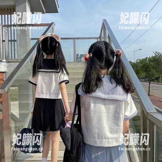 52cg 在52cg官网,我就像在菜市场里不停淘小道消息!