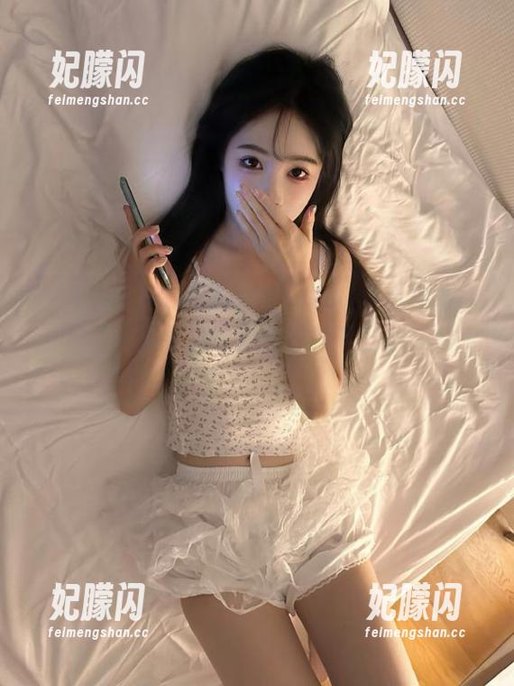66吃瓜 66吃瓜分享。黑料中心在等你来围观,等不及想看你弄得下巴掉在地上!