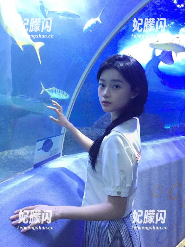 抢先在“ichigua.fun”网站上报料，别担心，总有人吃到热腾腾的瓜。