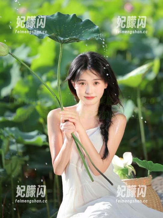 不看后悔！苹果版“ichigua.fun”带你开启奇妙宇宙的吃瓜旅程。