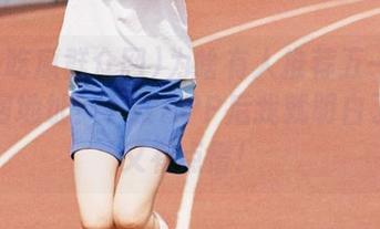 为啥有人推荐五一吃瓜群众网地址？下载APP后我就明白了，但又有点懵！