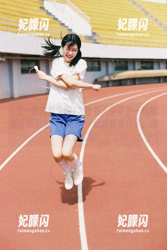 为啥有人推荐五一吃瓜群众网地址？下载APP后我就明白了，但又有点懵！