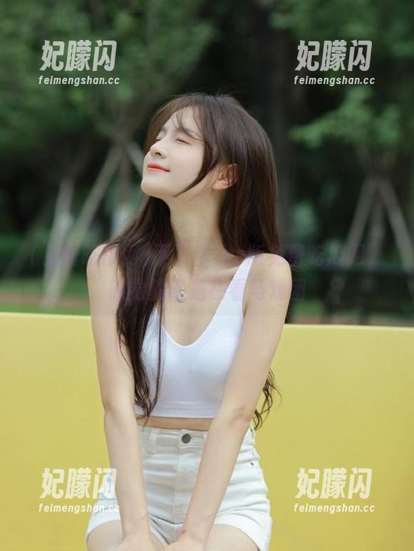 下了个ios版免费吃瓜网，感觉就像是在看马戏团