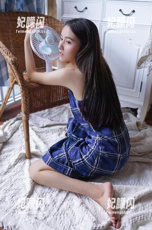在海角吃瓜网页上，黑料的发生率可以和偶像打卡媲美！