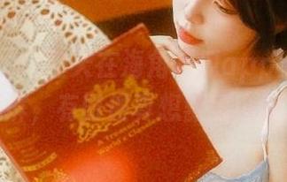 整天在海角吃瓜app上被黑料刷屏，有时候真想默默逃跑。