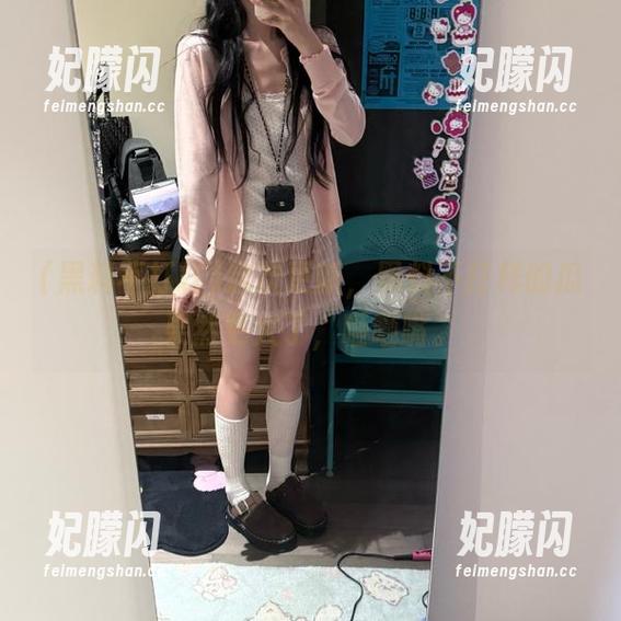 黑料不打样 这次更新,黑料不打样的瓜果然更火了,咂咂嘴。