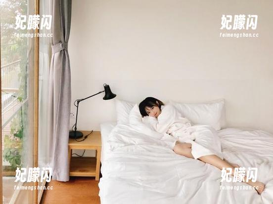 黑料不打烊 随便一点开黑料不打烊的微博链接,永不迷路让人想起小时候迷路的心情,懵懵的。