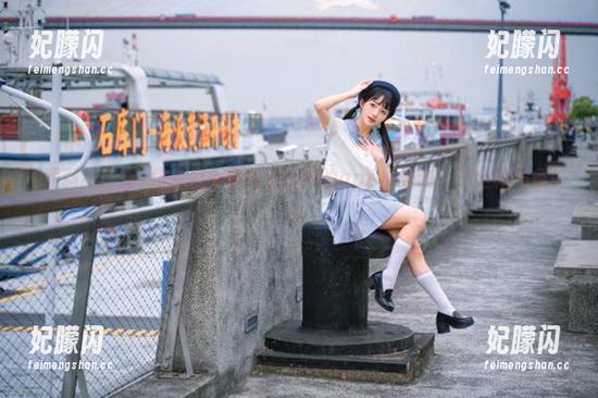 你会爱上黑料不打烊的app视频吗？安全帽先备好！