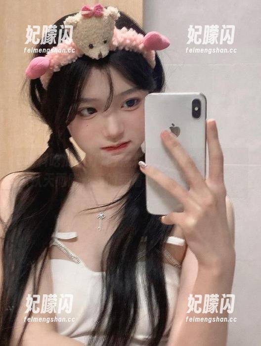 黑料吃瓜不打烊 黑料吃瓜不打烊更新:瓜从天而降,我的表情包都快跟不上了!