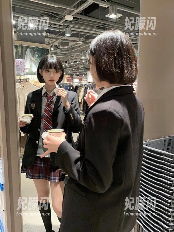 799黑料吃瓜网，观看这岁月静好的伪装，哈哈，有毒。