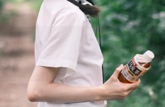 在黑料正能量导航下，index.php给我带来了什么让人莞尔的事？