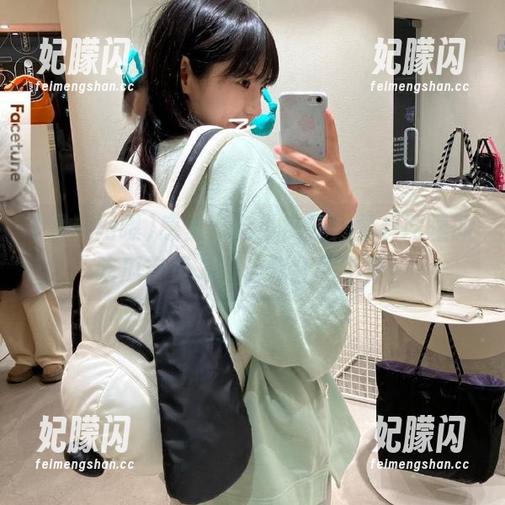 感觉有点小疯狂，黑料网曝的吃瓜首页入口让我狂刷不停！